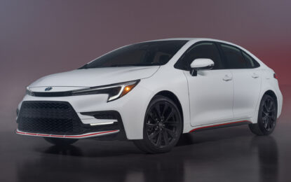 Toyota potencia el Corolla Hybrid 2023 con la nueva Infrared Edition, nuevas versiones y AWD disponible
