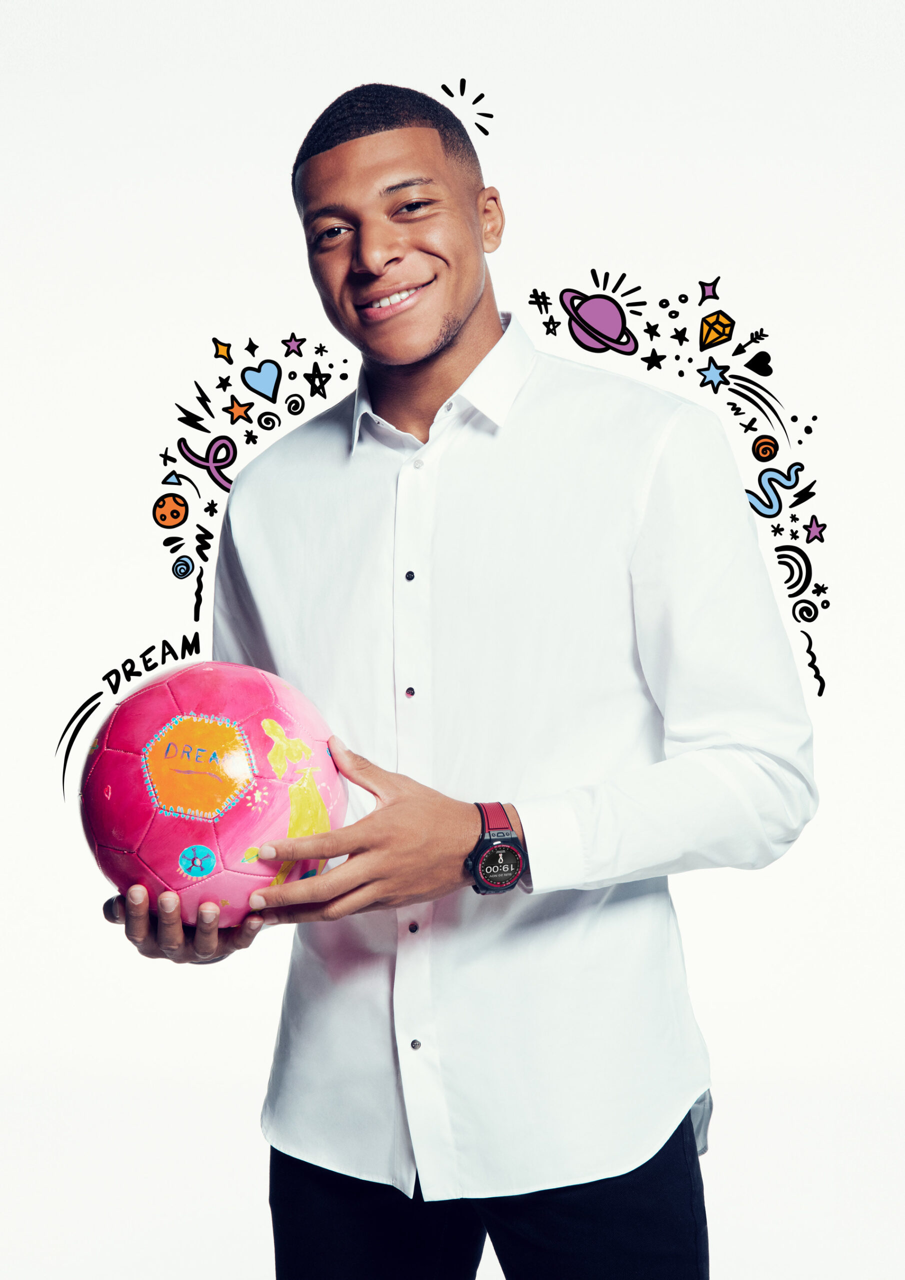Kylian Mbappé wearing the Big Bang e FIFA World Cup Qatar 2022™ with his dream football