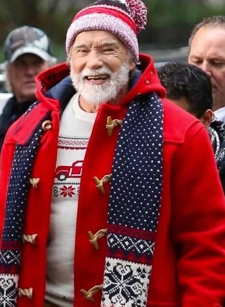 Arnold Schwarzenegger SANTA CLAUS